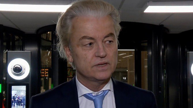 Radeloze Wilders vraagt zich af hoe grof hij moet worden voordat VVD en NSC ermee stoppen