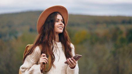 Larissa teveel bezig met omgeving om van telefoon te kunnen genieten