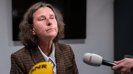 Faber opent ‘pleziermeldpunt’ waar mensen kunnen verklikken dat een asielzoeker vrolijk kijkt