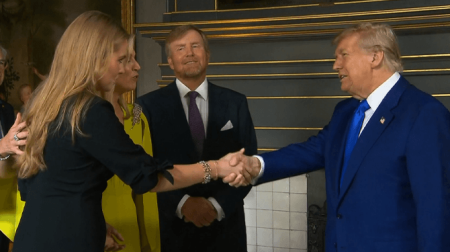 Trump verliefd geworden op Nederland, sluit overname niet uit