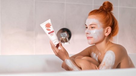 Nieuwe hype onder roodharigen: het zonnebrandbad