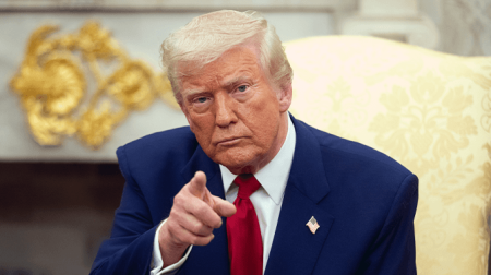 Trump belooft getroffen golfbanen in Texas snel weer op te bouwen