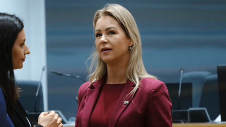 Minister Wiersma waarschuwt dat stikstofuitstoot kan afnemen als veestapel nóg verder krimpt