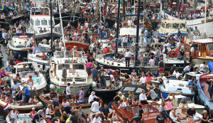 Spannend: niemand weet nog welke boot de Russische spionageboot is cover
