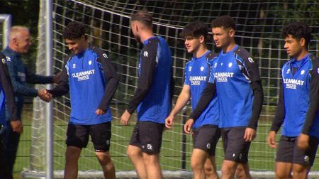 ​Check hier of je vanavond met Vitesse tegen Jong AZ speelt